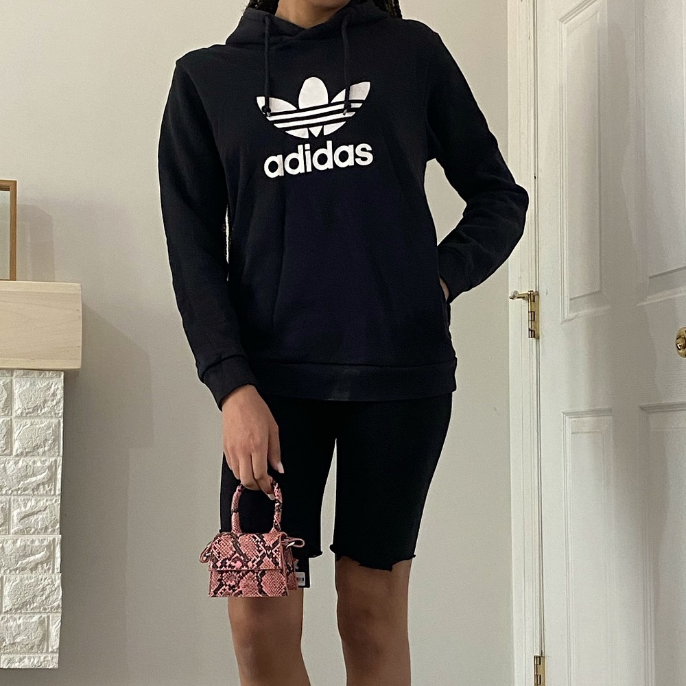 RARE ADIDAS Sweatshirt WITH ZIPPER POCKETS